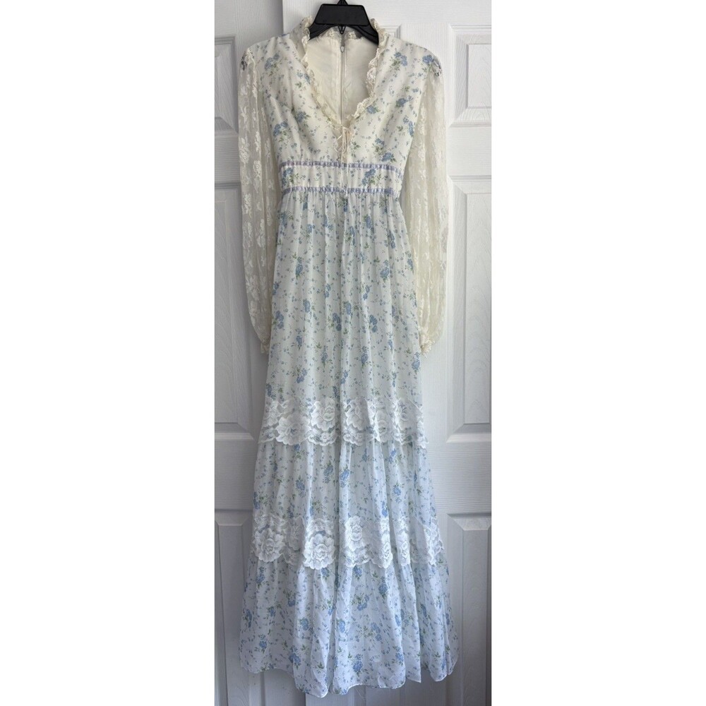Vintage 70s Prairie Hippy Maxi Dress White Blue Floral Lace Cottagecore Women's